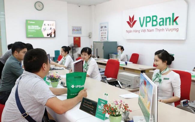 Kiểm tra số dư tại PGD/Chi nhánh VPBank